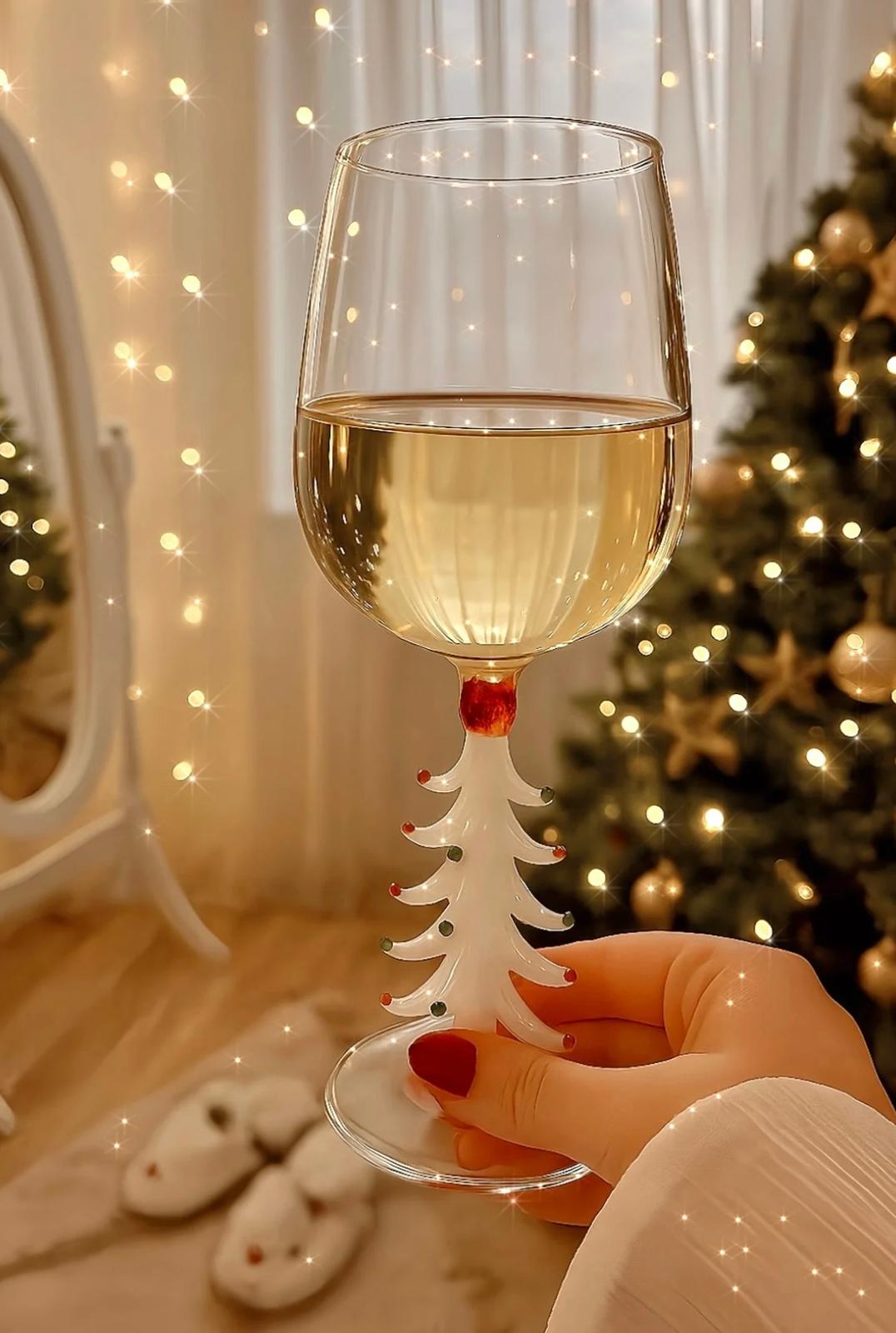 Handcrafted Merry Christmas tree wine Flute
